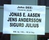 Plakat på døra John Dee